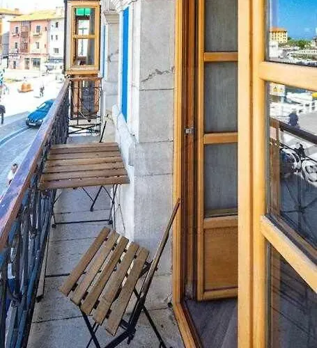 Puerto 1llanes By Silastur *