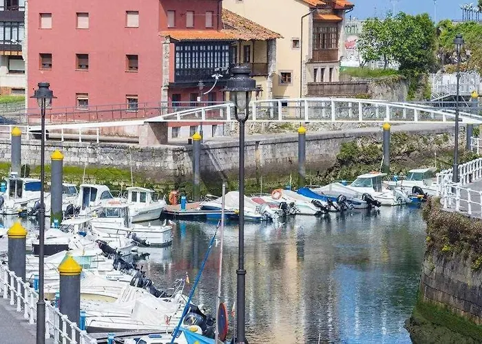 Puerto 1llanes By Silastur *