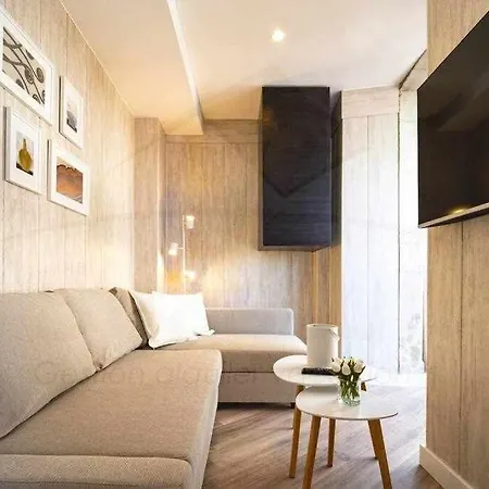 Puerto 1llanes By Silastur アパート リャネス