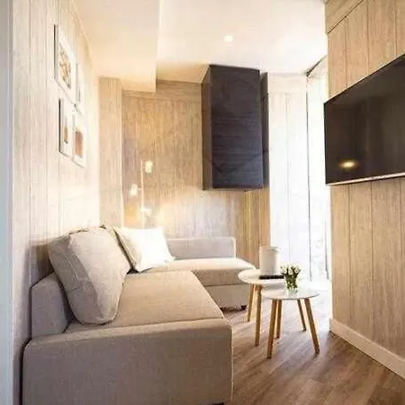 Puerto 1llanes By Silastur リャネス