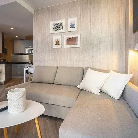 Puerto 1llanes By Silastur